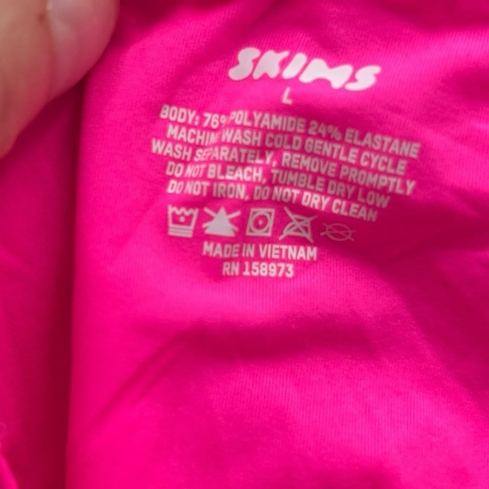Skims Fits Everybody High Neck Bodysuit Size L in Neon Pink. - Picture 6 of 7